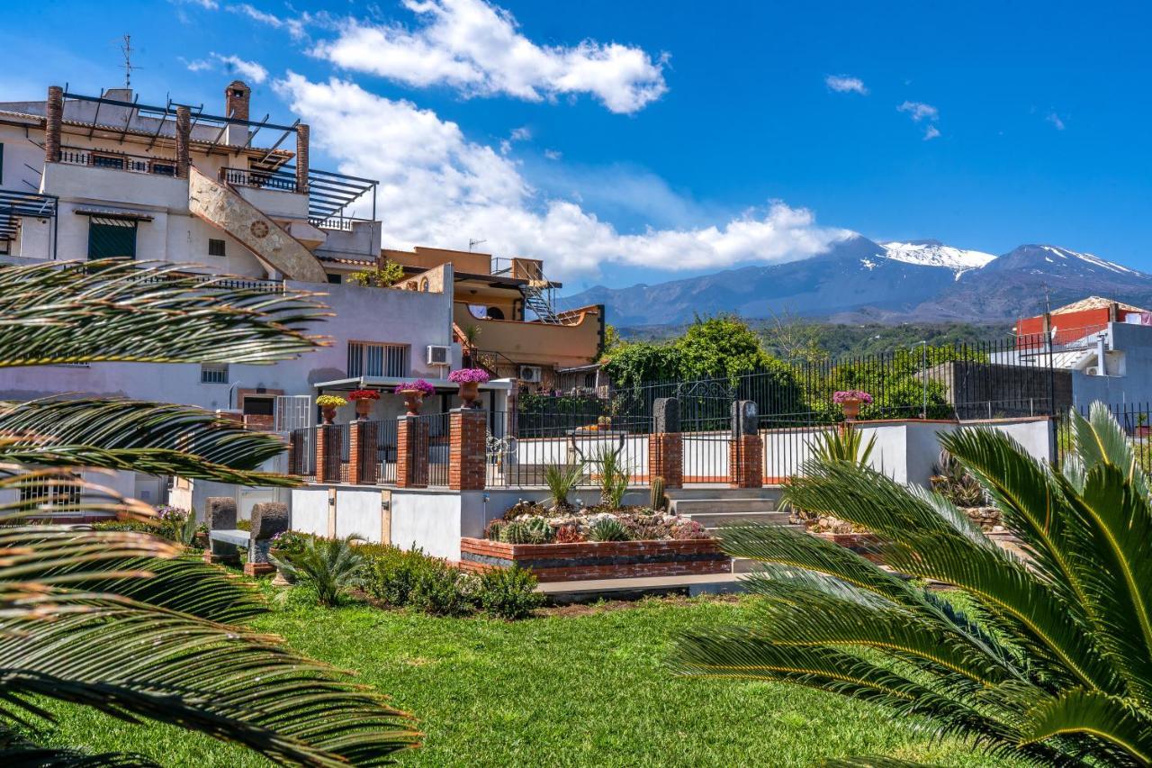 Casa Zu' Saru Giarre Exterior foto